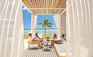 OUTRIGGER Reef Waikiki Beach Resort