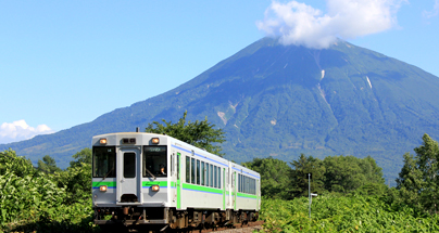 hokkaido tourist train